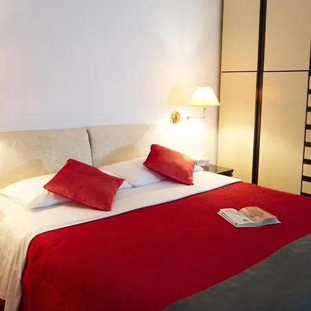 Casa Franciska * Rome